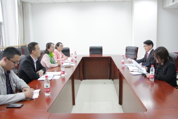 韩国釜山国际交流财团金永椿先生一行来我校访问